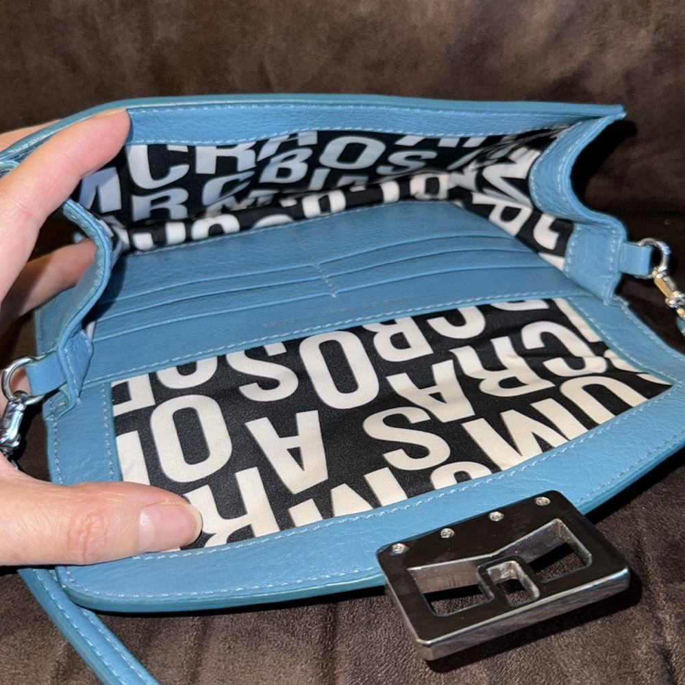 Gently Used Marc By Marc Jacobs Small Purse View 3